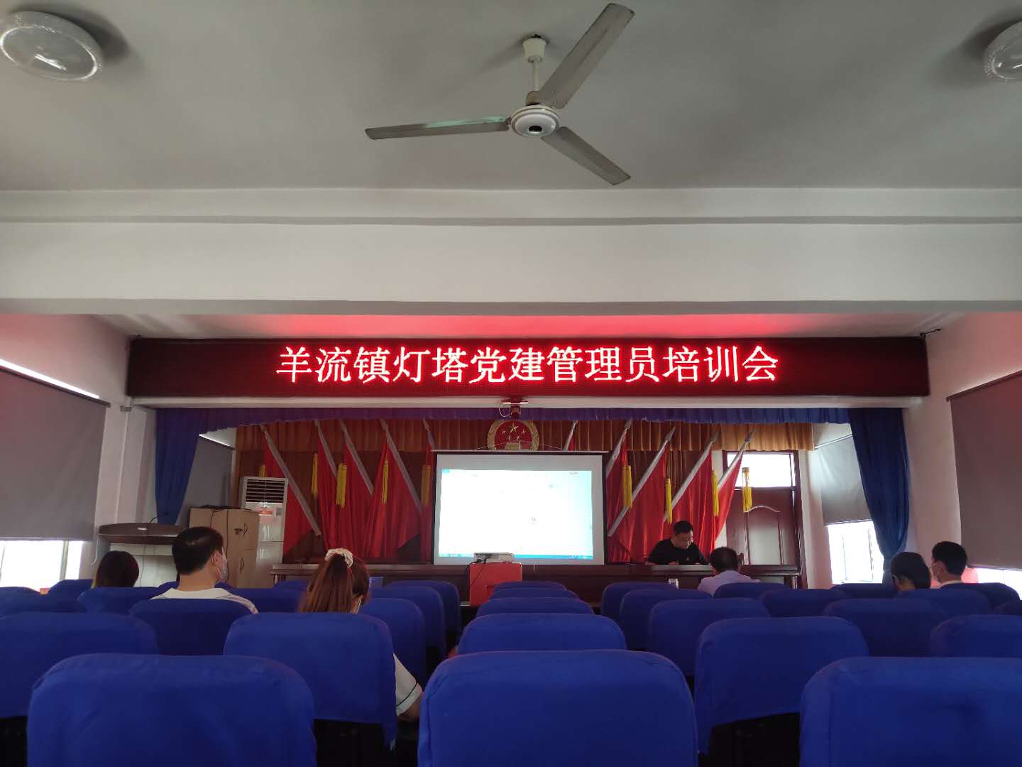 山東興源機械有限公司官網(wǎng)|起重機|行車|山東興源機械|單梁起重機|電動葫蘆|起重配件|www.rspackaging.cn|xyqzj|xyqzj.com|興源起重機|興源|起重機行車|起重設備|起重機械